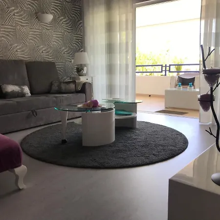 Timeless Vacations Vilamoura Marina Flat Wifi & Pool
