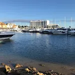 Timeless Vacations Marina Flat Wifi & Pool * 维拉摩拉