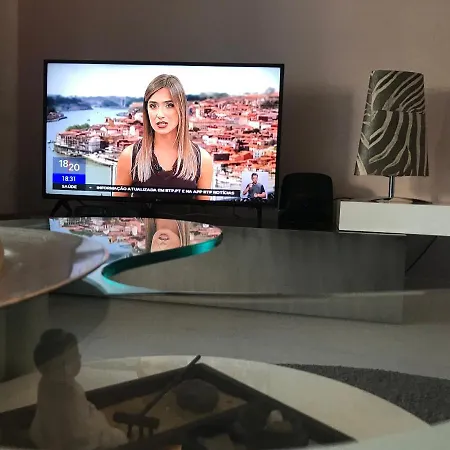 Timeless Vacations Vilamoura Marina Flat Wifi & Pool Apartment Vilamoura