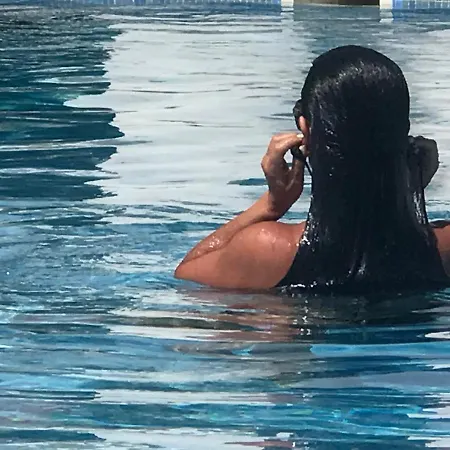 Timeless Vacations Vilamoura Marina Flat Wifi & Pool Apartment Vilamoura