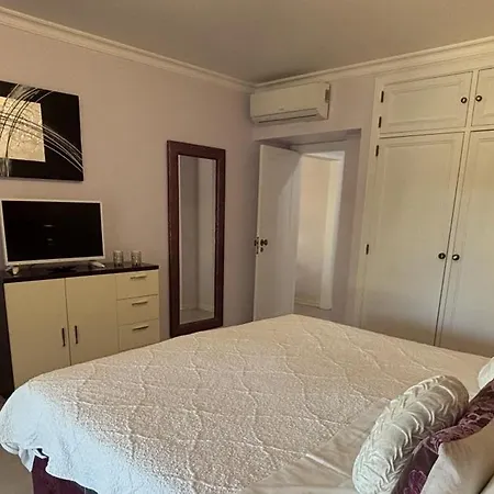 Cozy Flat Marina With Pool & Balcony By Timeless Vacations Daire *