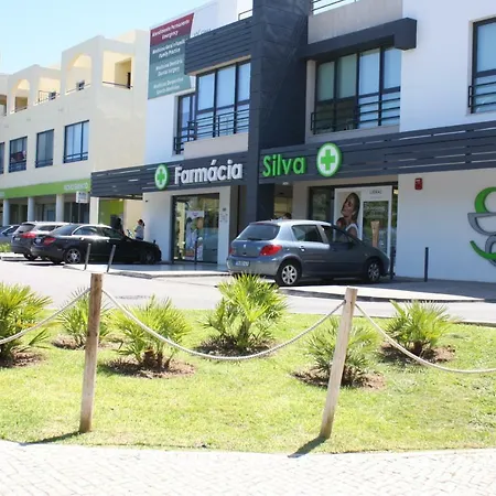 Timeless Vacations Vilamoura Marina Flat Wifi & Pool *