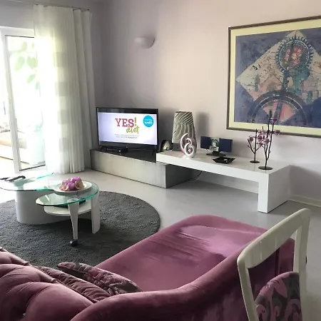 Cozy Flat Vilamoura Marina With Pool & Balcony By Timeless Vacations